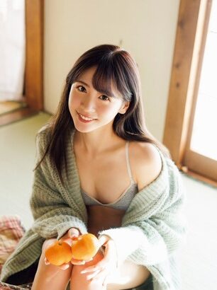 FRUITS ZIPPER 櫻井優衣、水着グラビア画像が可愛すぎるww「かわいいポーズの天才」が彼女感あふれる激かわショットを披露！