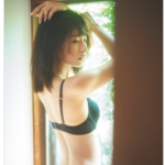 高学歴美女がTバックに斉藤里奈プリ尻ランジェリーグラビア画像がセクシーすぎてヤバいwwwwwwwwww